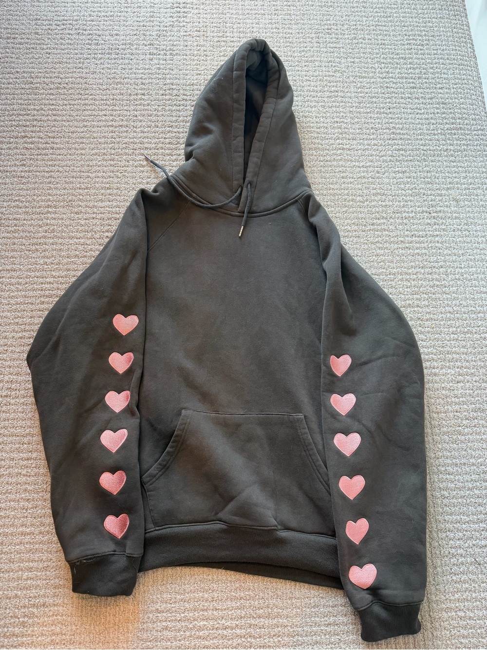Dandy Charcoal Gray Heart on my Sleeve Hoodie w/ Pink Sleeve Accents in XL
